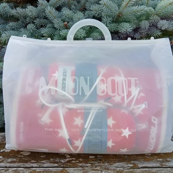 Moon Boot Retro Biker Icon Red With White Stars 35/38 fits US 5 - 7 - Picture 10 of 12